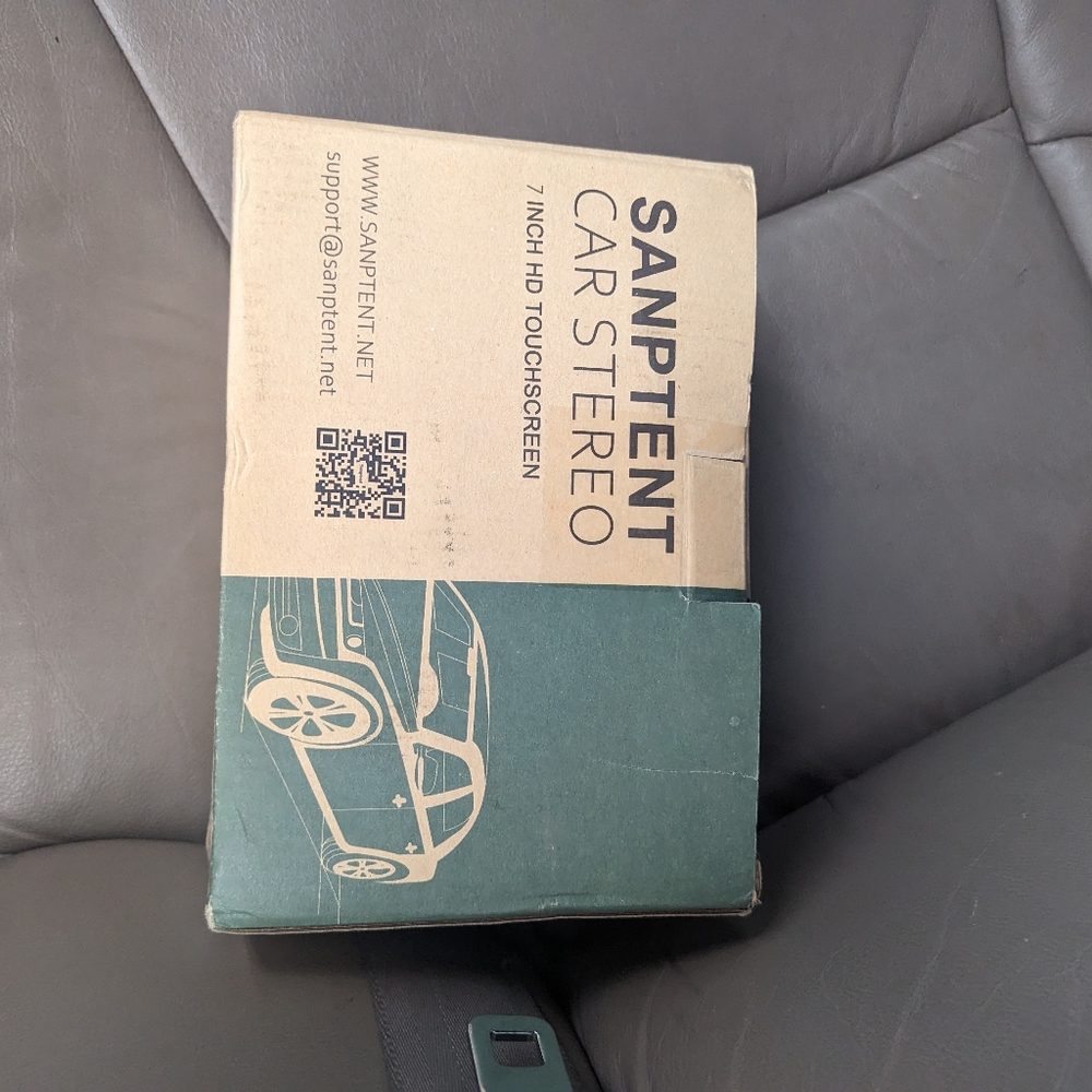 Sanptent Car Stereo 7in